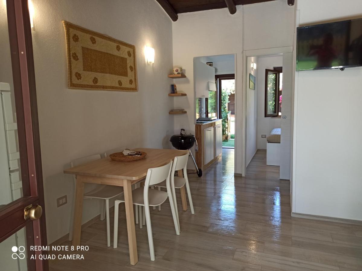 Casa Perla Rei - 50 Meters From The Beach Costa Rei Exterior photo
